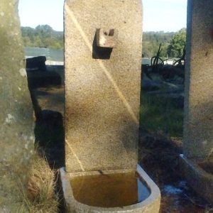 Fuente de Granito "Caño"