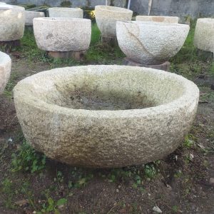 Pila Circular de Granito 66cm